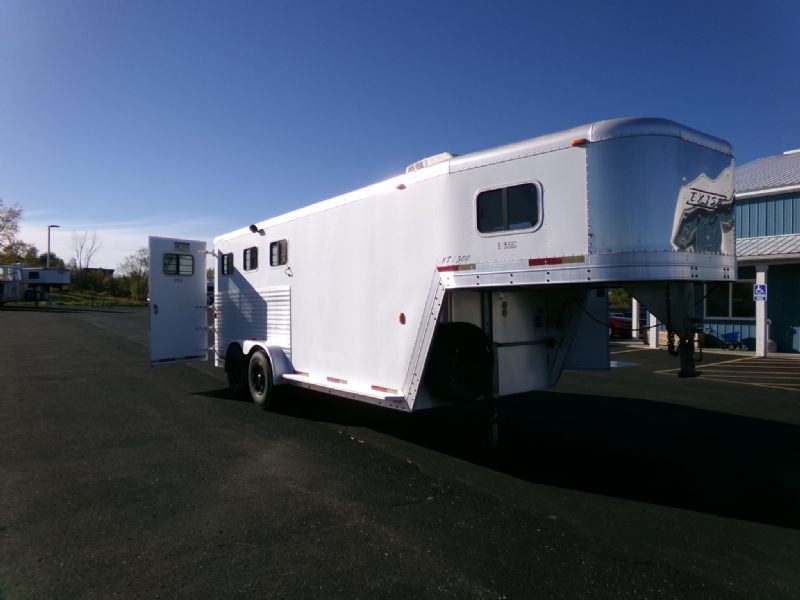 Used Horse Trailers for Sale