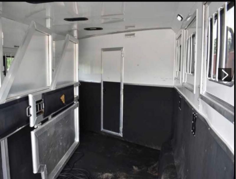 Used Horse Trailers for Sale