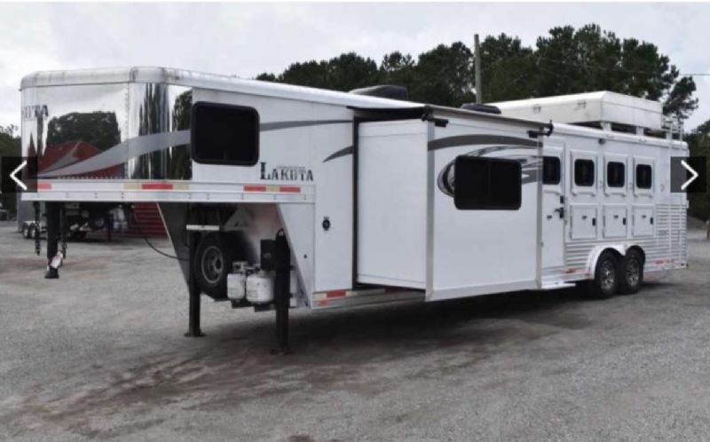 Used Horse Trailers for Sale