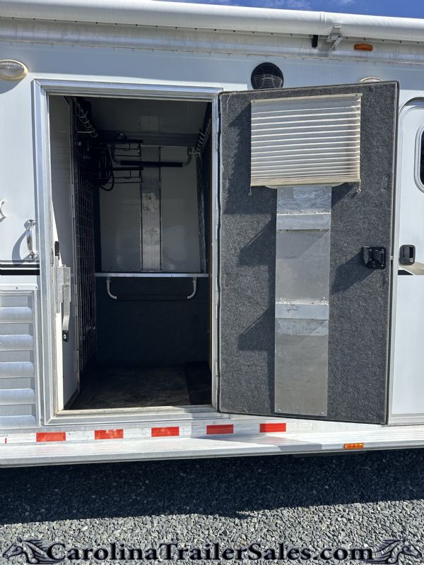 Used Horse Trailers for Sale