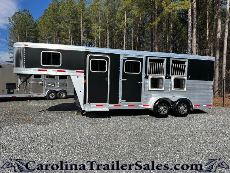 Used Horse Trailers for Sale