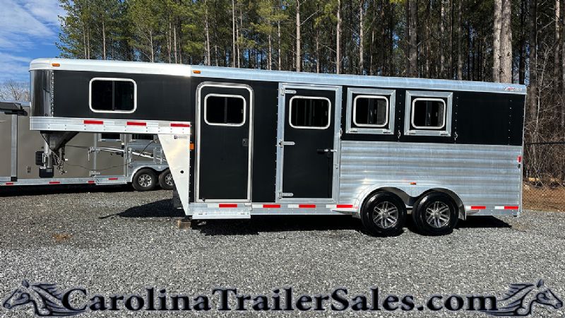 Used Horse Trailers for Sale