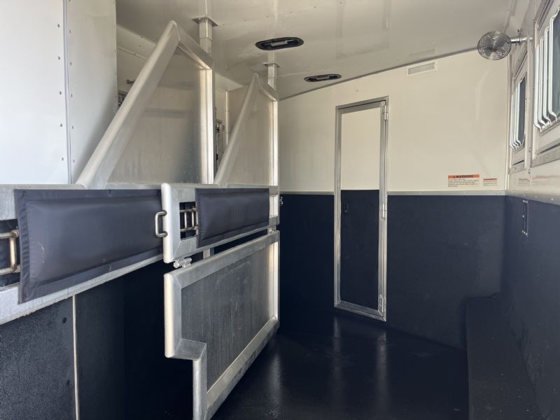 Used Horse Trailers for Sale