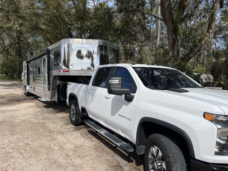 Used Horse Trailers for Sale