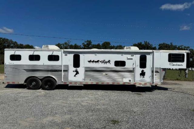 Used Horse Trailers for Sale